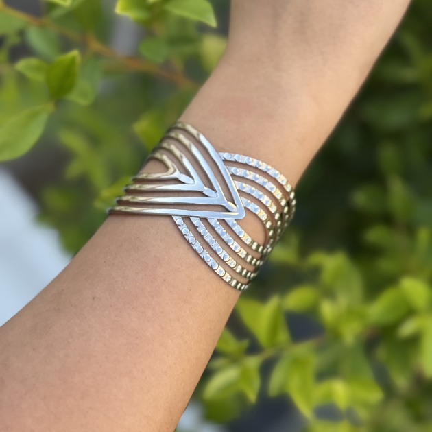 Stainless steel bracelet-for woman