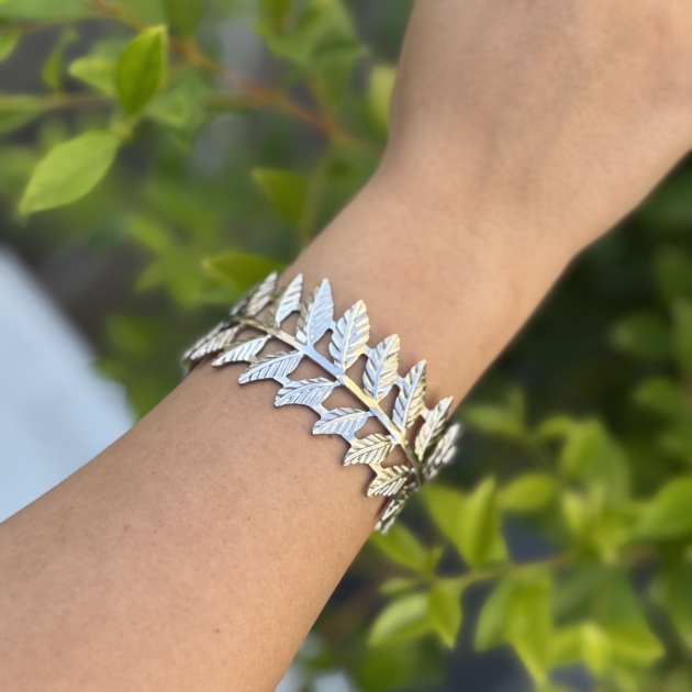 Stainless steel bracelet-for woman