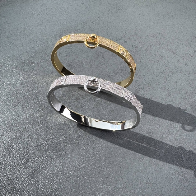 Alloy Gold Plated bracelet