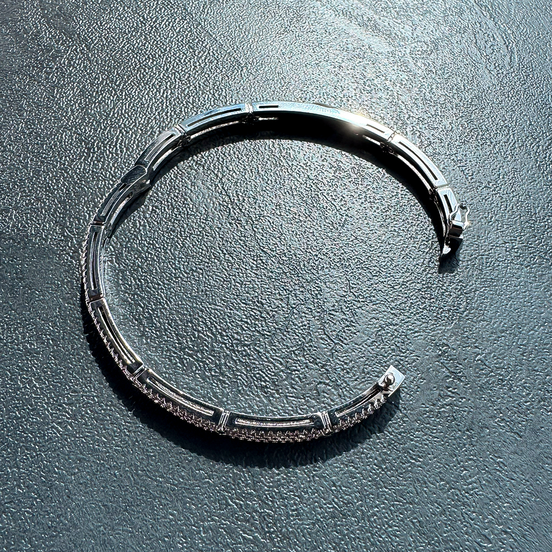 Alloy Gold Plated Pavé Clover Bangle - Image 6