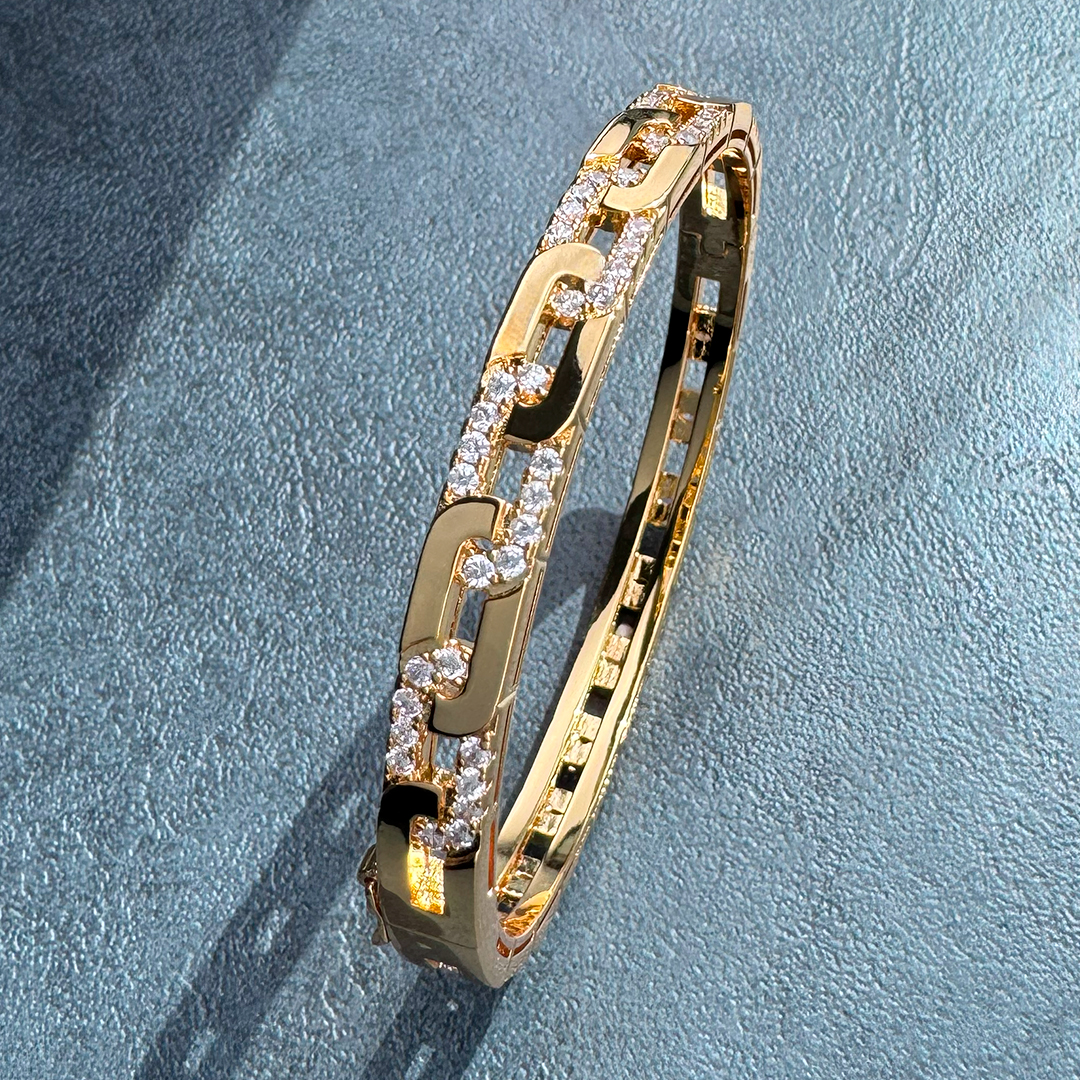 Alloy Gold Plated Link Bangle - Image 3
