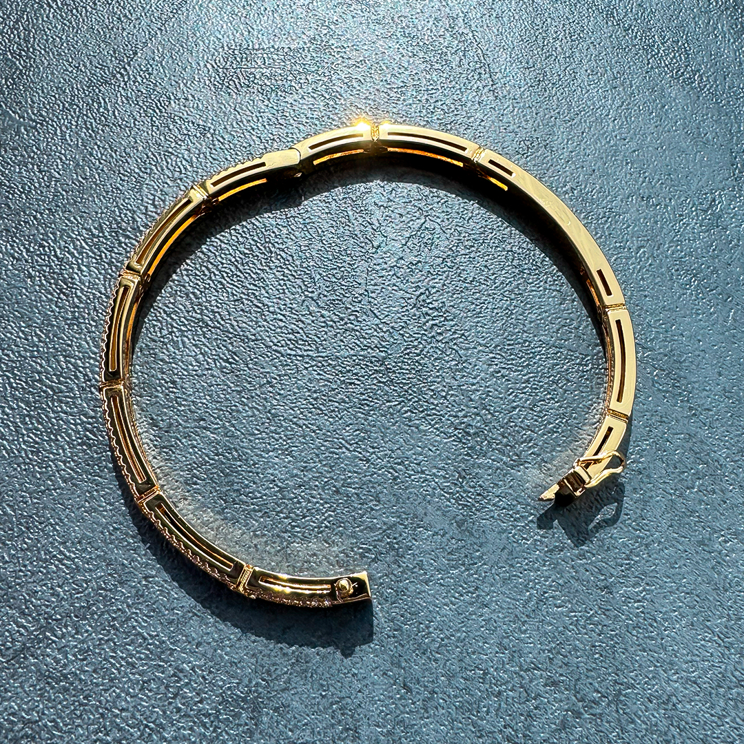 Alloy Gold Plated Pavé Clover Bangle - Image 4