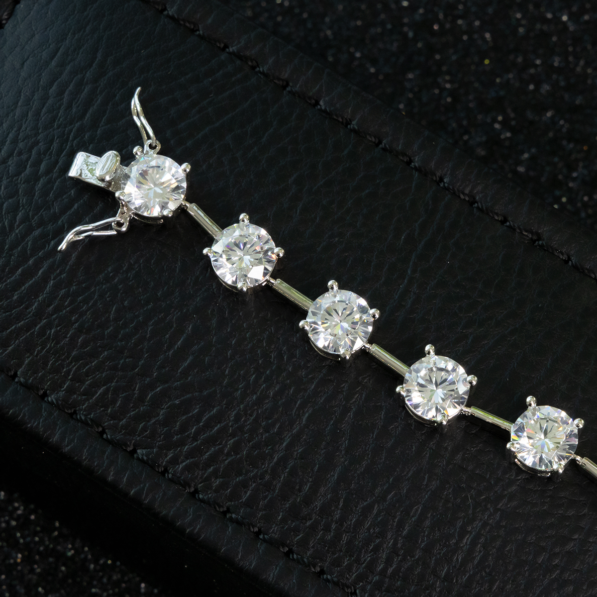 Alloy Gold Plated Tennis Bracelet 5MM - Image 3