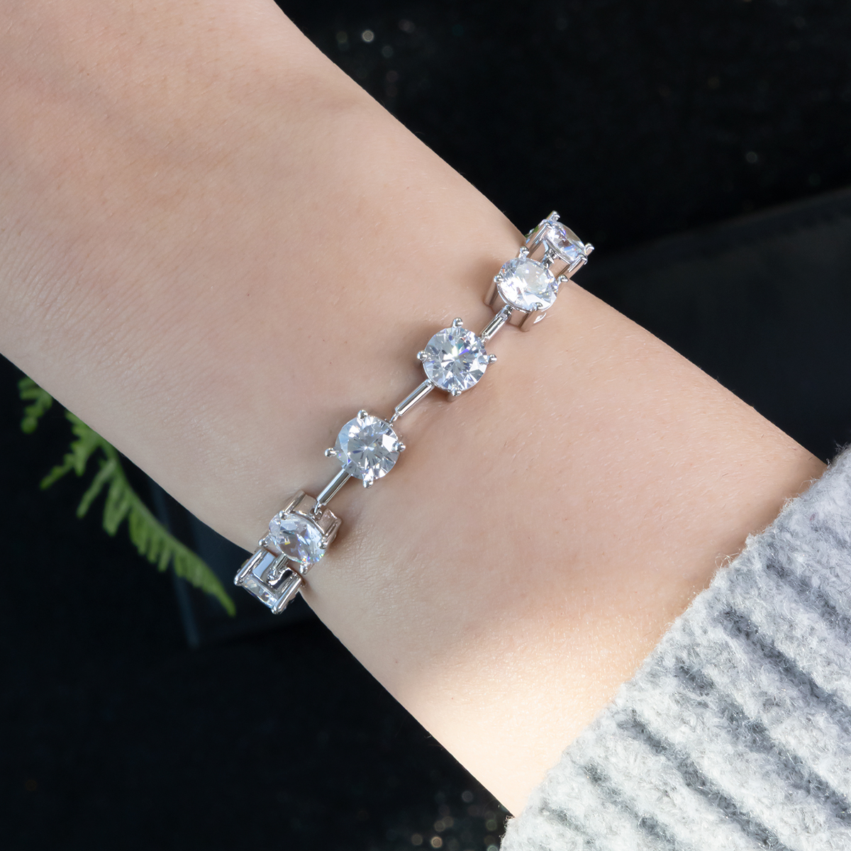 Alloy Gold Plated Tennis Bracelet 5MM - Image 2