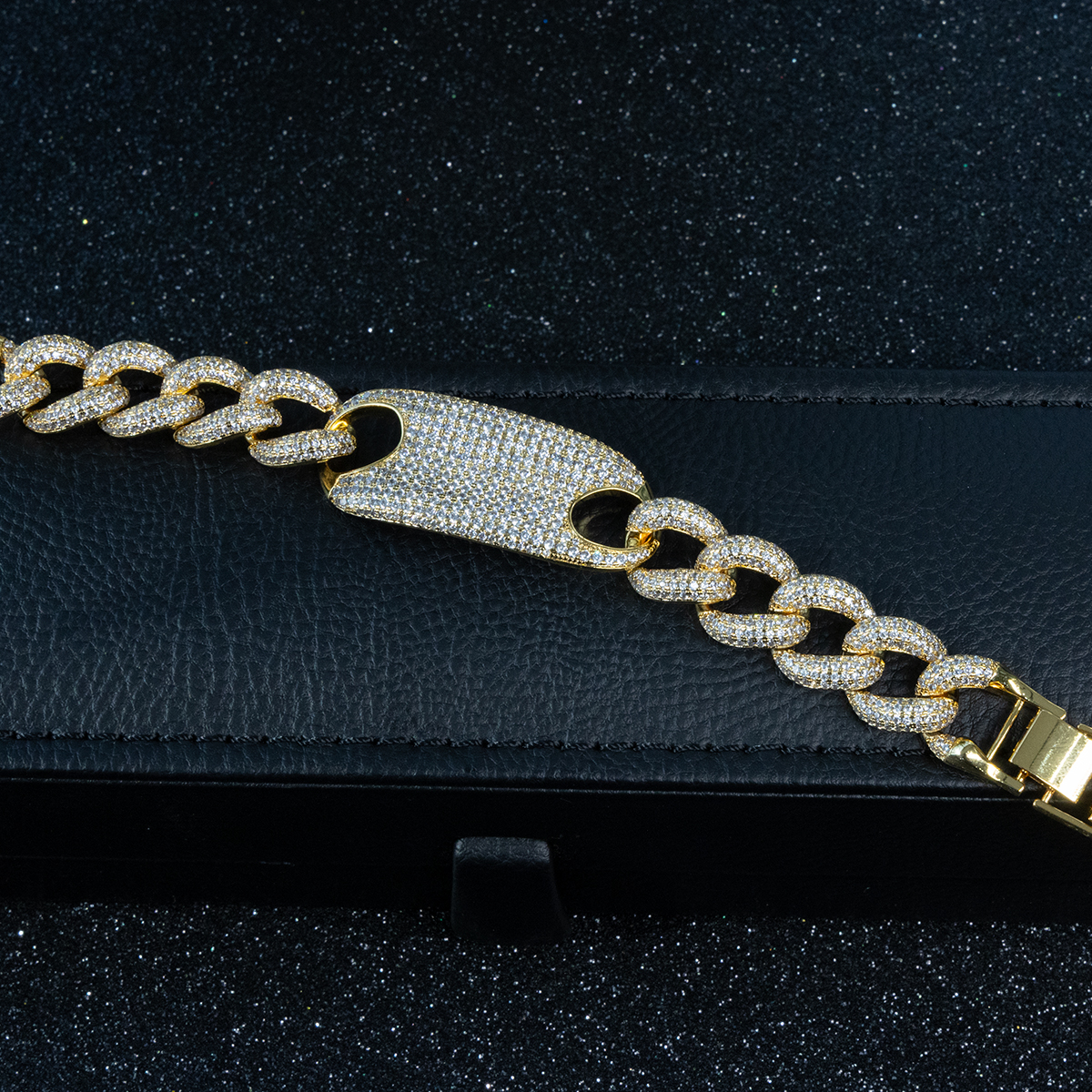 Alloy Gold Plated Link Bracelet - Image 2