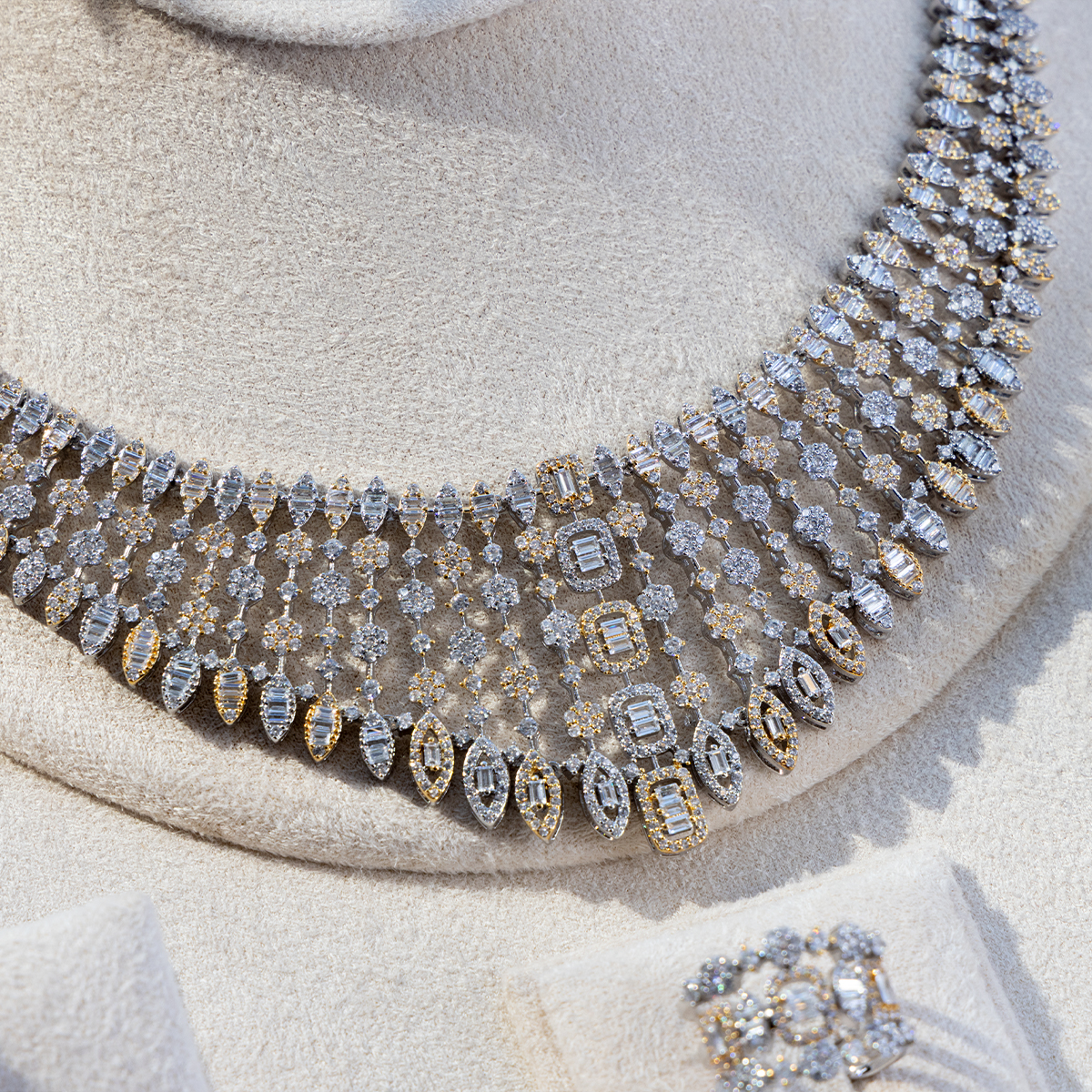 Alloy Gold Plated Bridal Set - Image 3