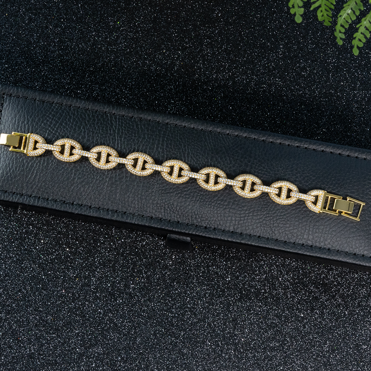 Alloy Gold Plated Geometric Link Bracelet