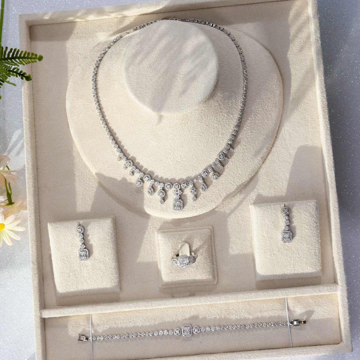 Alloy Gold Plated Bridal Set