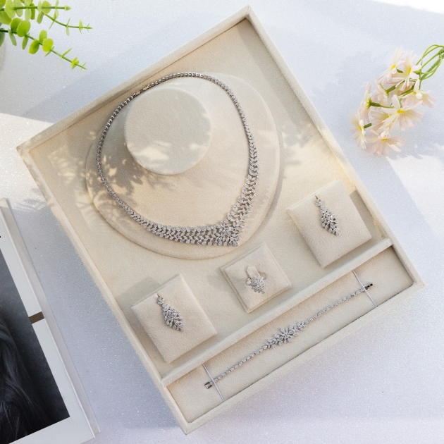 Alloy Gold Plated Bridal Set