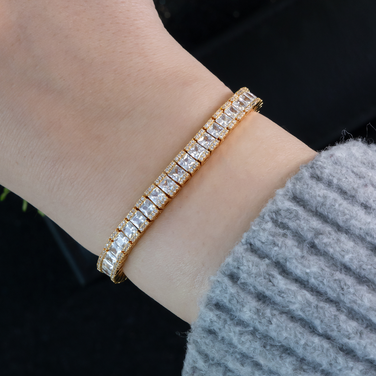 Alloy Gold Plated Bracelet - Image 3