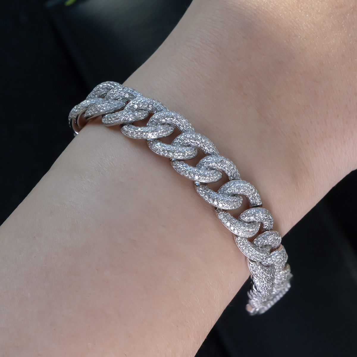 Alloy Gold Plated Cuban Link Bracelet - Image 3