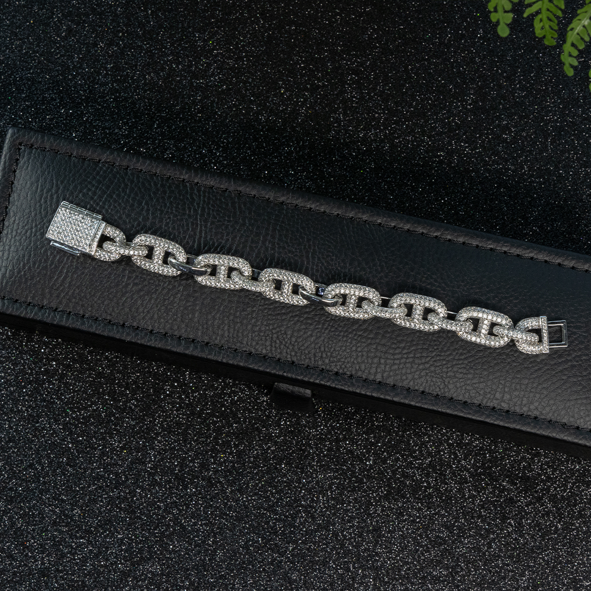 Alloy Gold Plated Link Bracelet