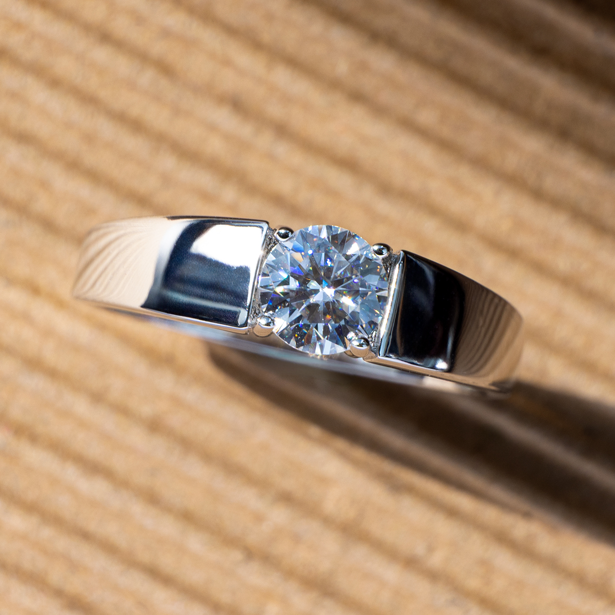 Men's Silver Ring Lab Moissanite - Image 4