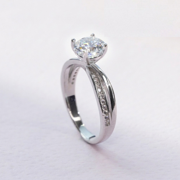 Diamondlite Round Wave Accent Ring in 925 Silver
