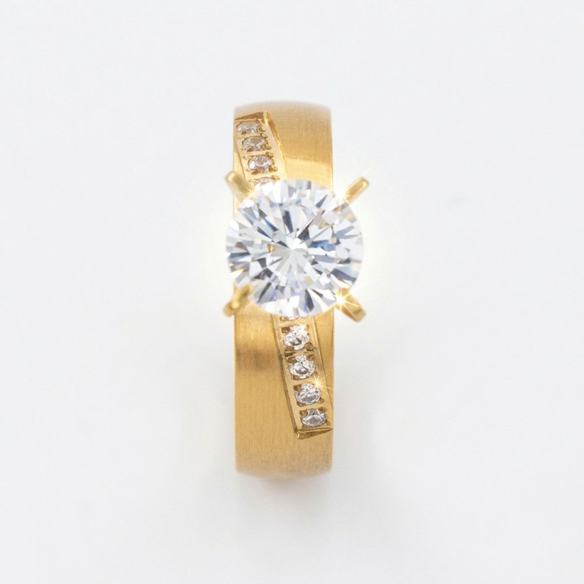 Round Solitaire Pavé Band Diamondlite 316L Stainless Steel Ring - Image 3